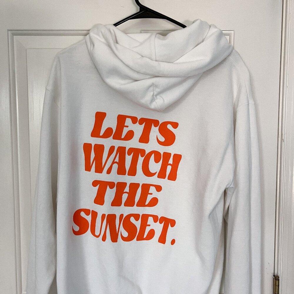 Let's Watch the Sunset Hoodie Size M Jerzees